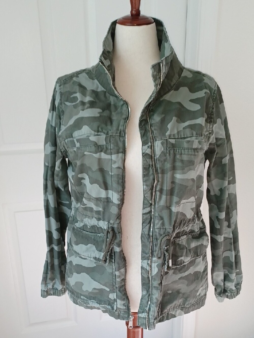 Old Navy Green Camo Utility Jacket Large - Picture 6 of 9